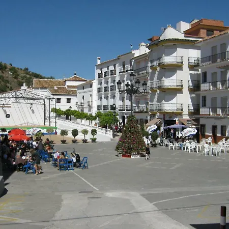 Casa Merengue Tolox